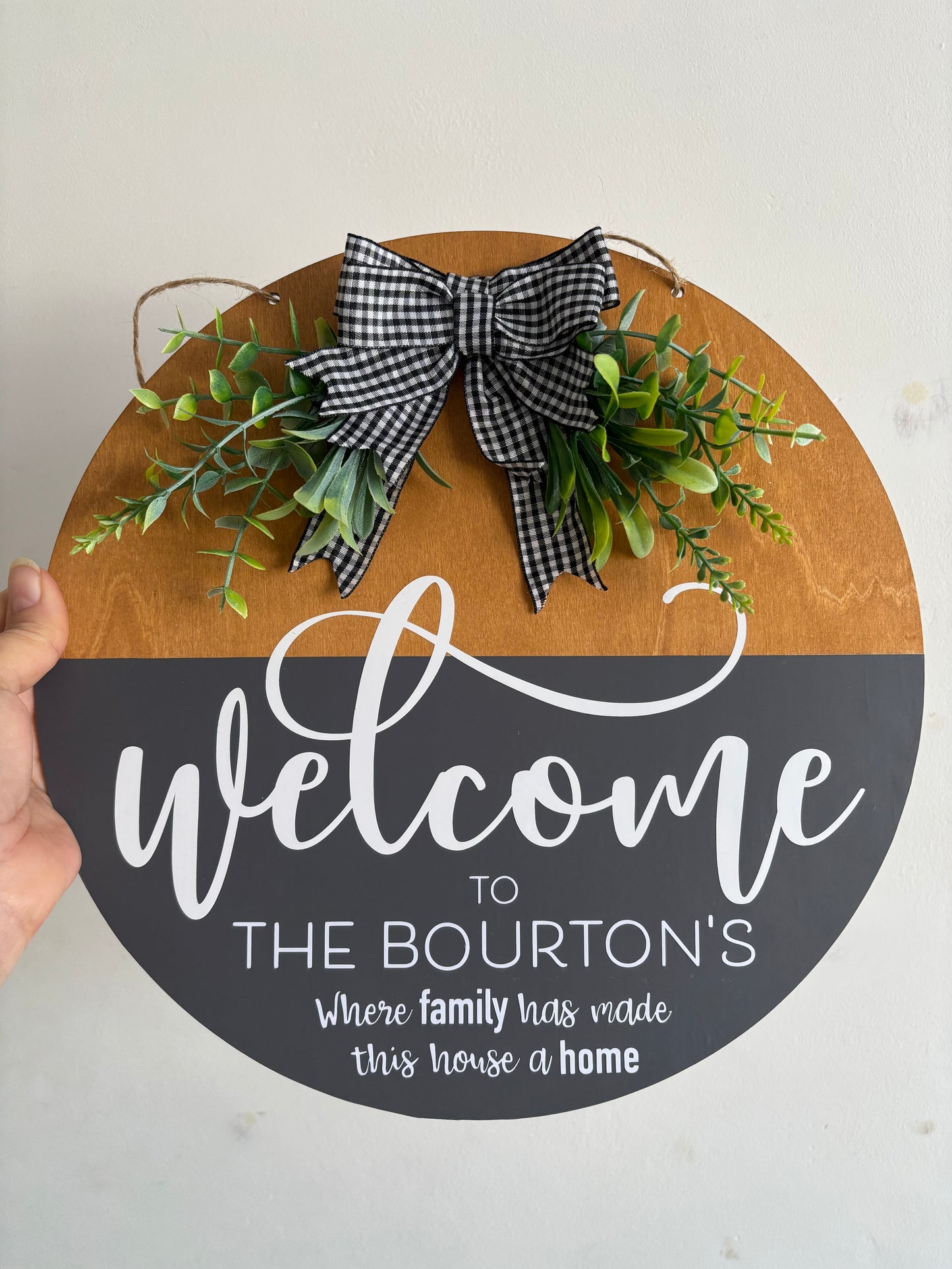 Personalised surname welcome sign